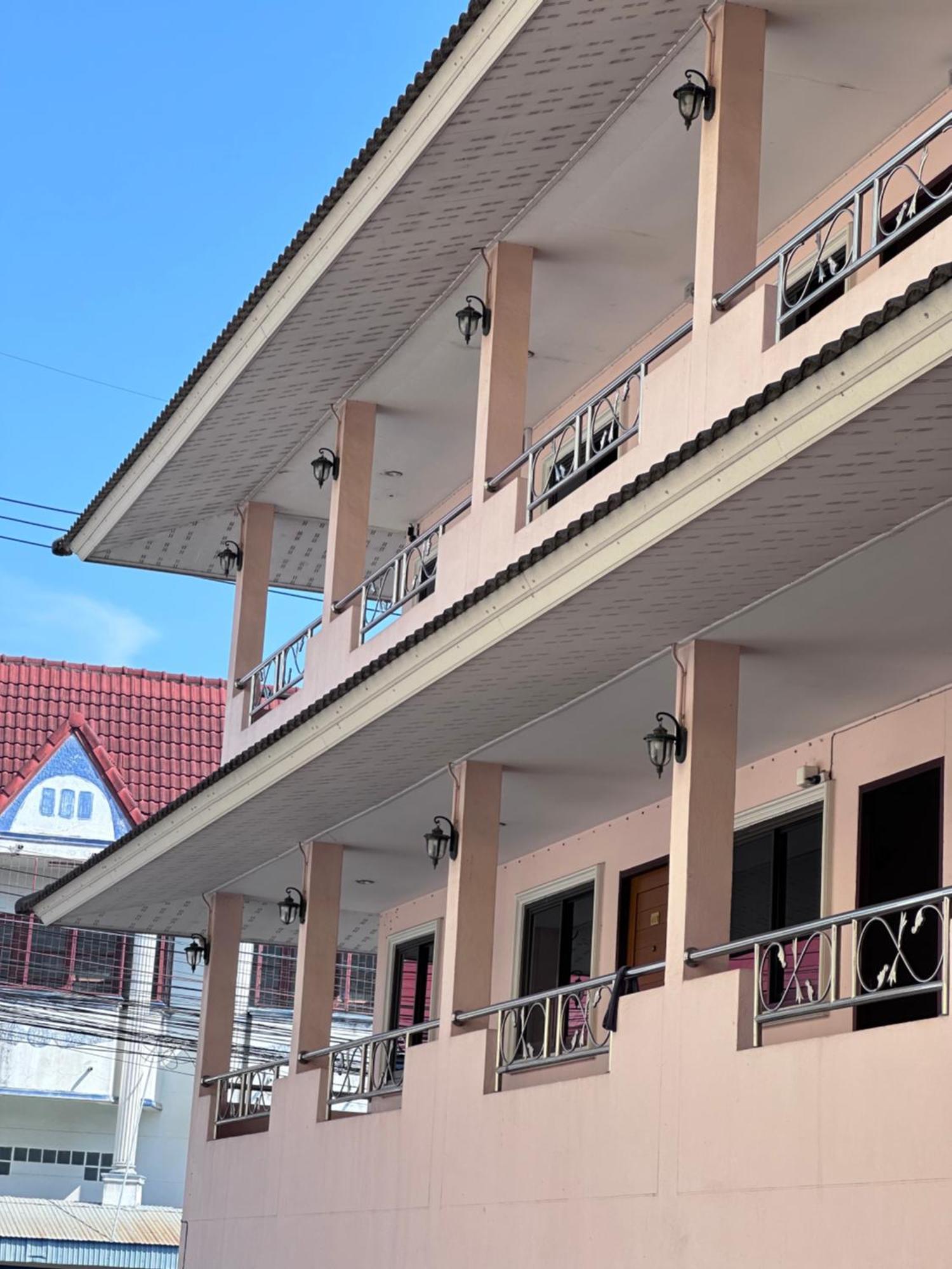 נאן Phurafah Place Hotel โรงแรมภูระฟ้า เพลส מראה חיצוני תמונה
